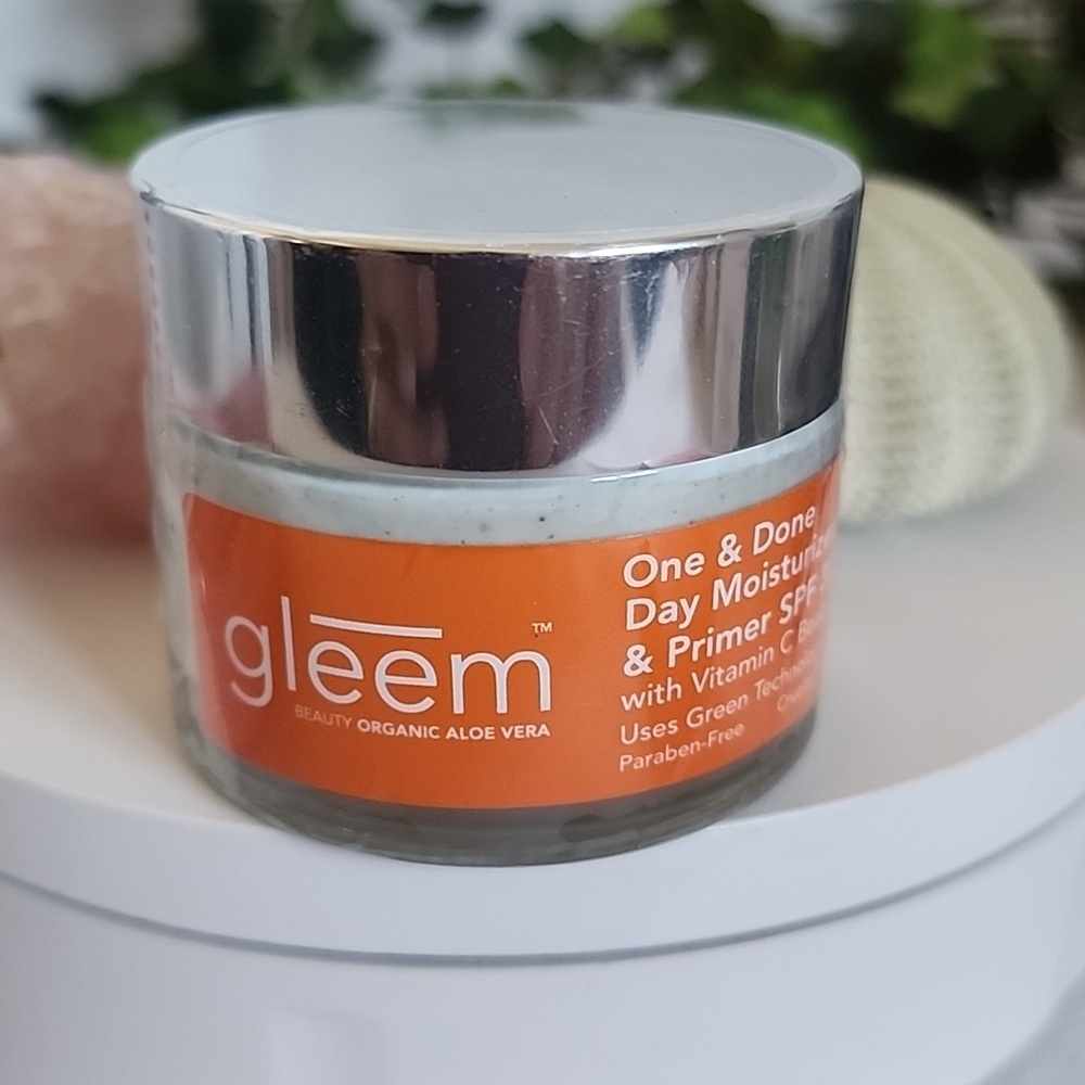 Gleem One & Done Day Moisturizer Beauty Aloe Vera SPF 30 Sealed New
